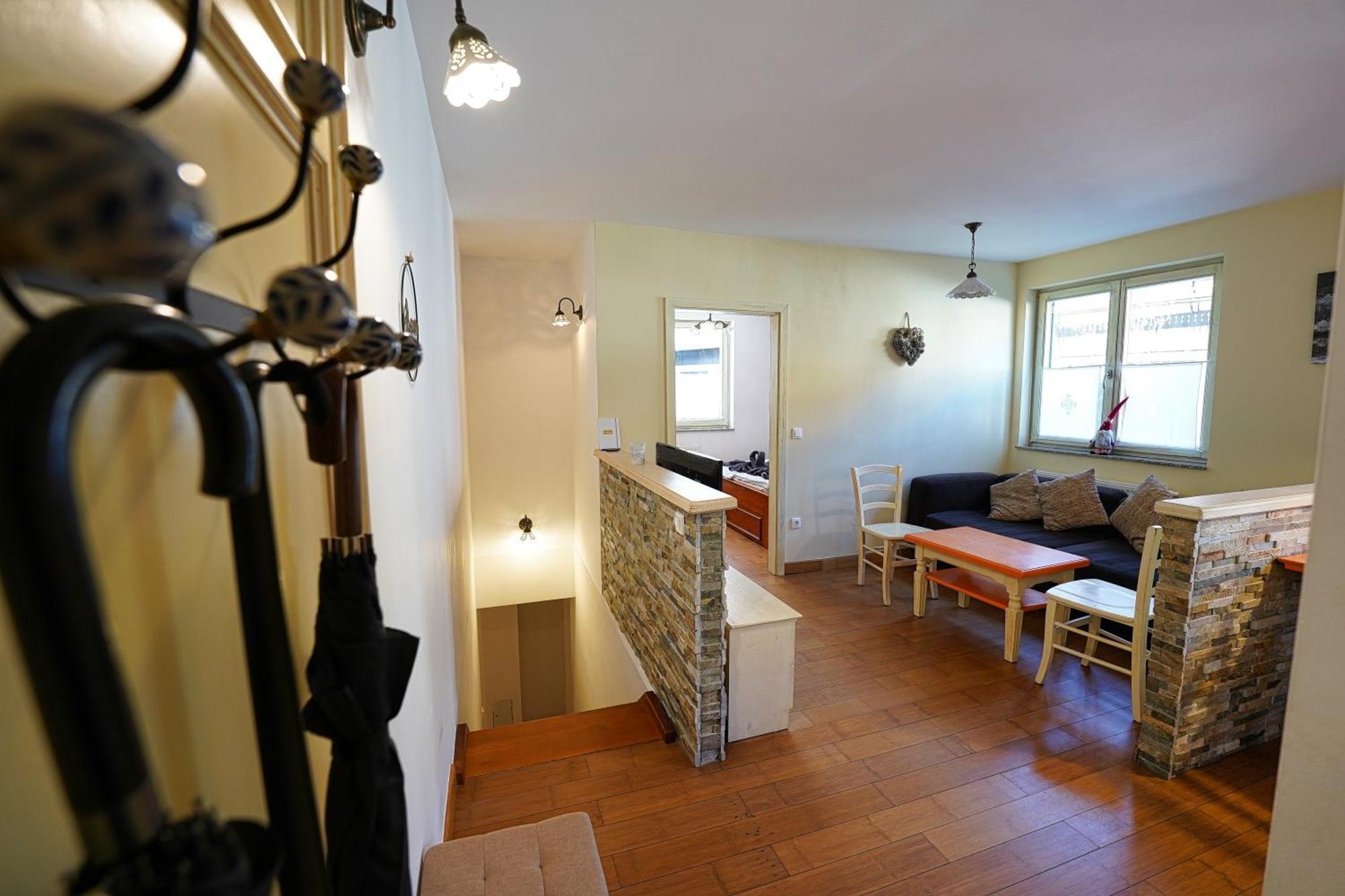 Apartment Mojstrovka With Terrace In City Center Kranjska Gora Eksteriør billede