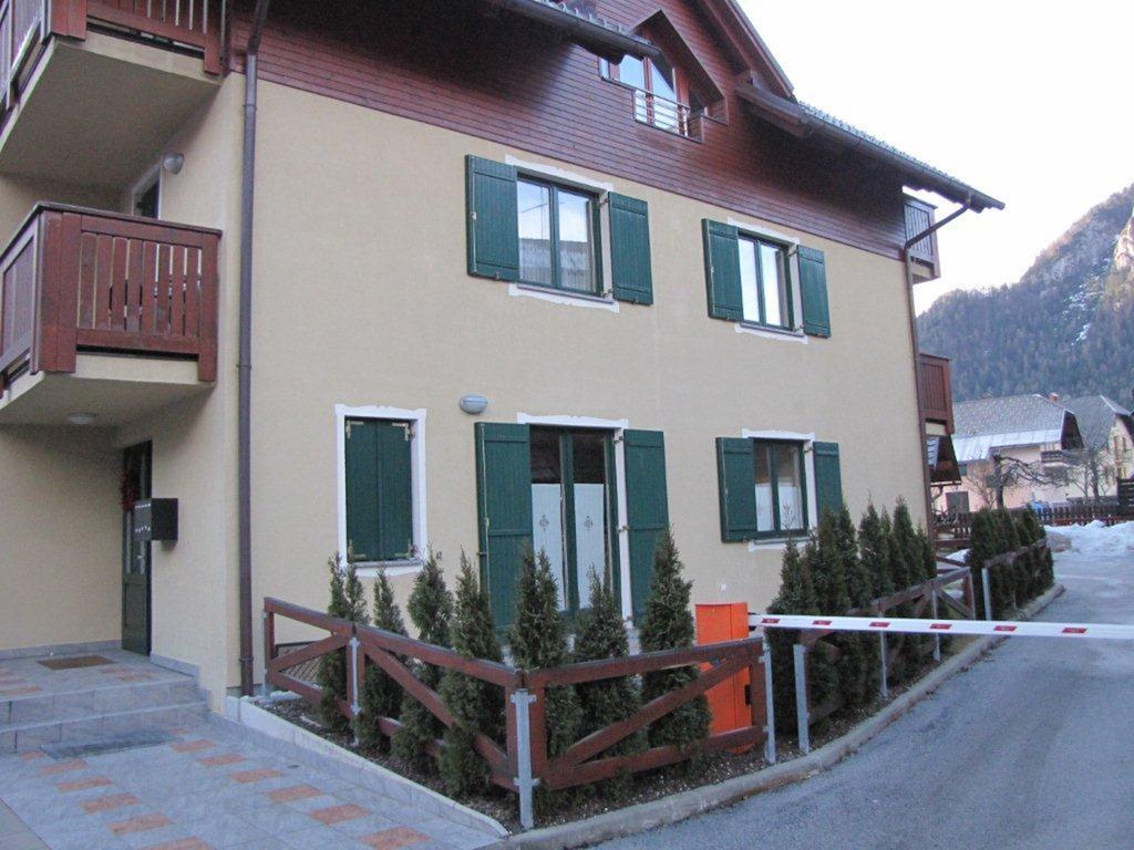 Apartment Mojstrovka With Terrace In City Center Kranjska Gora Værelse billede